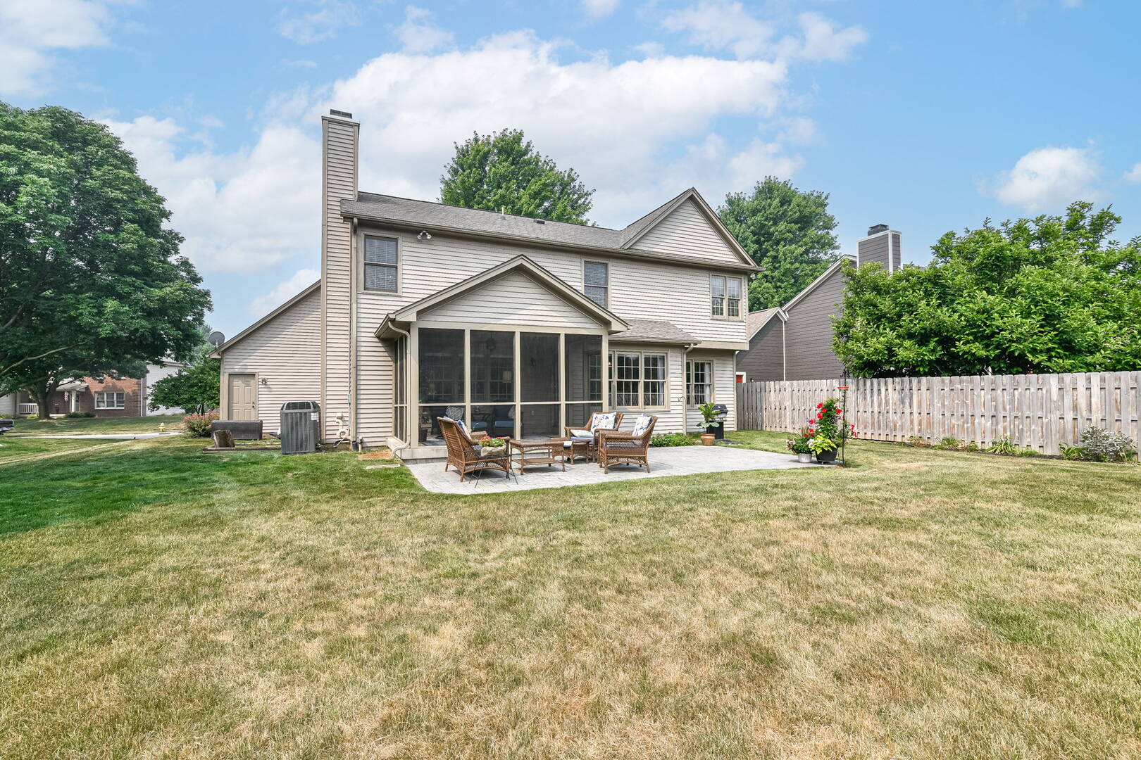 13461 Versailles Dr Carmel, IN 46032