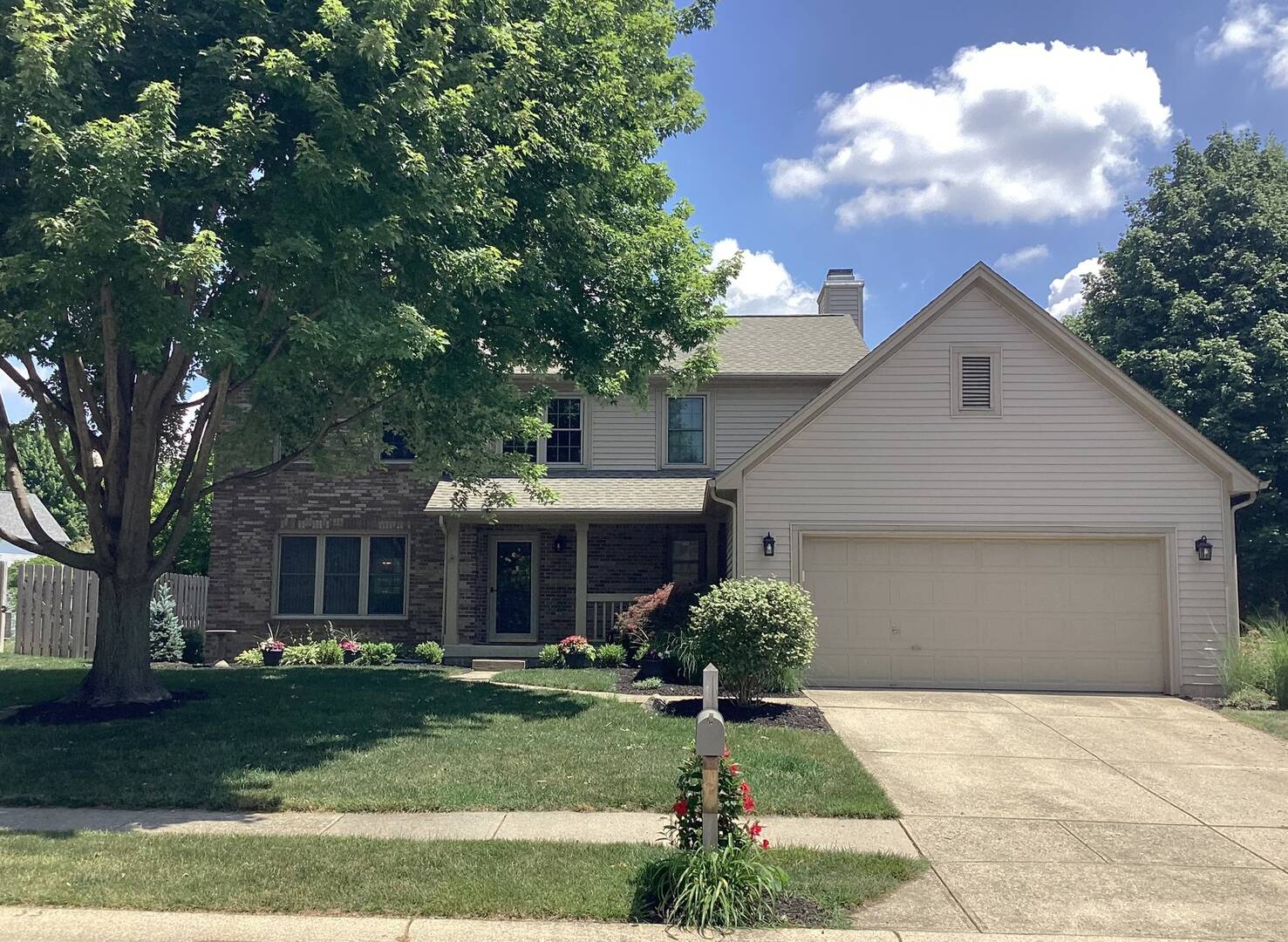 13461 Versailles Dr Carmel, IN 46032