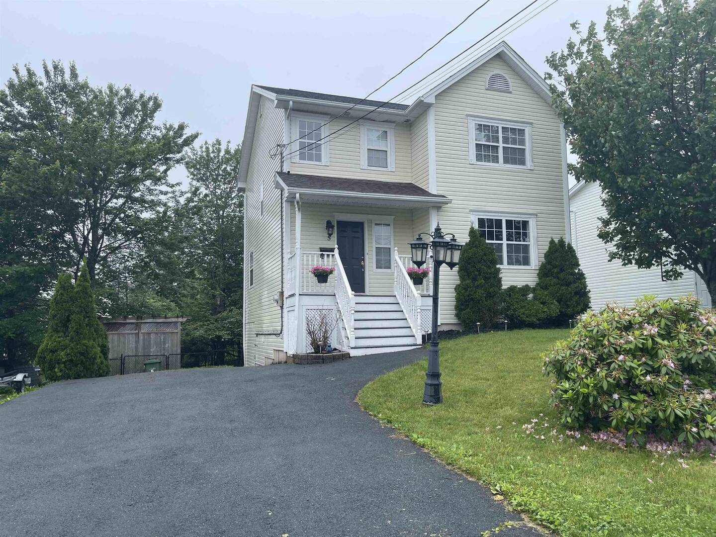 5 Lochiel Cir Westphal, NS B2W6H1