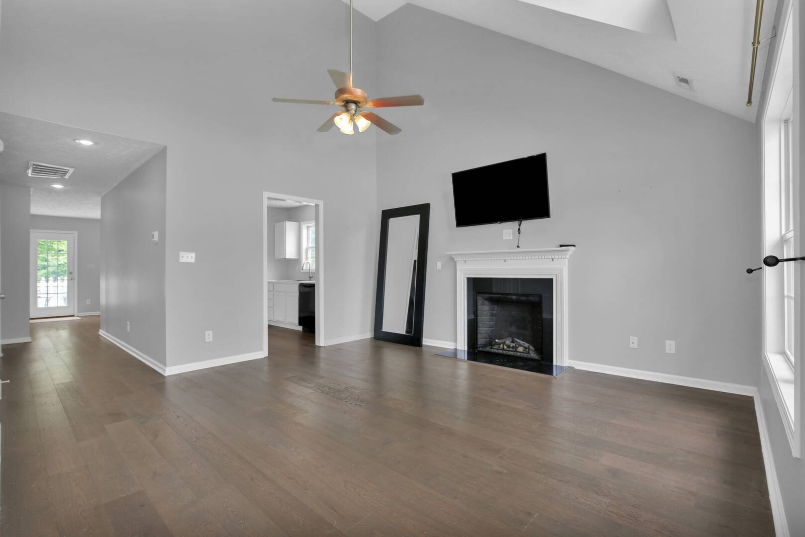 234 Cape Fear Rd Raeford, NC 28376