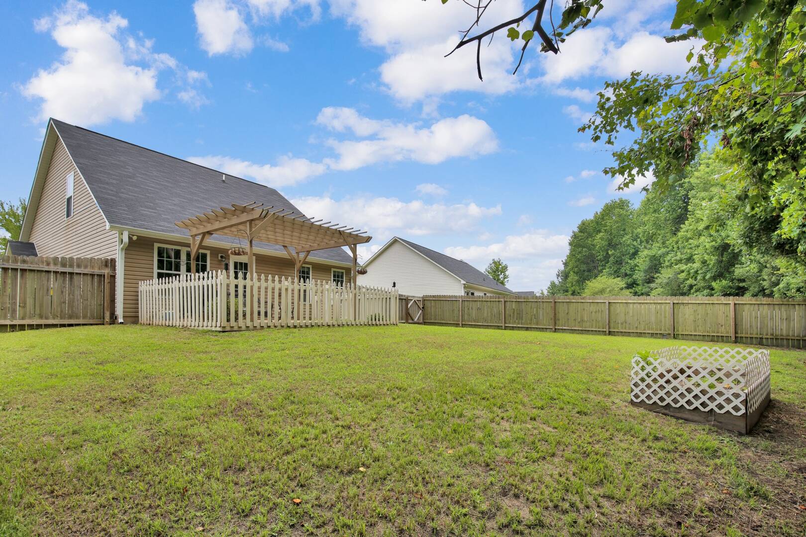 234 Cape Fear Rd Raeford, NC 28376