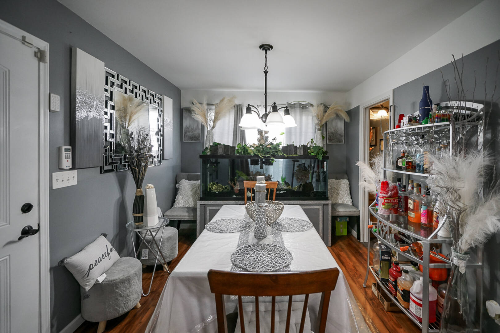 811 E. Behrends Peoria , IL 61603