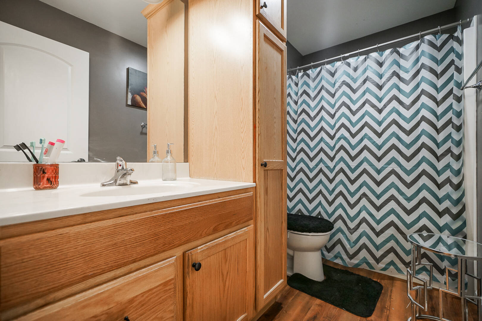 811 E. Behrends Peoria , IL 61603
