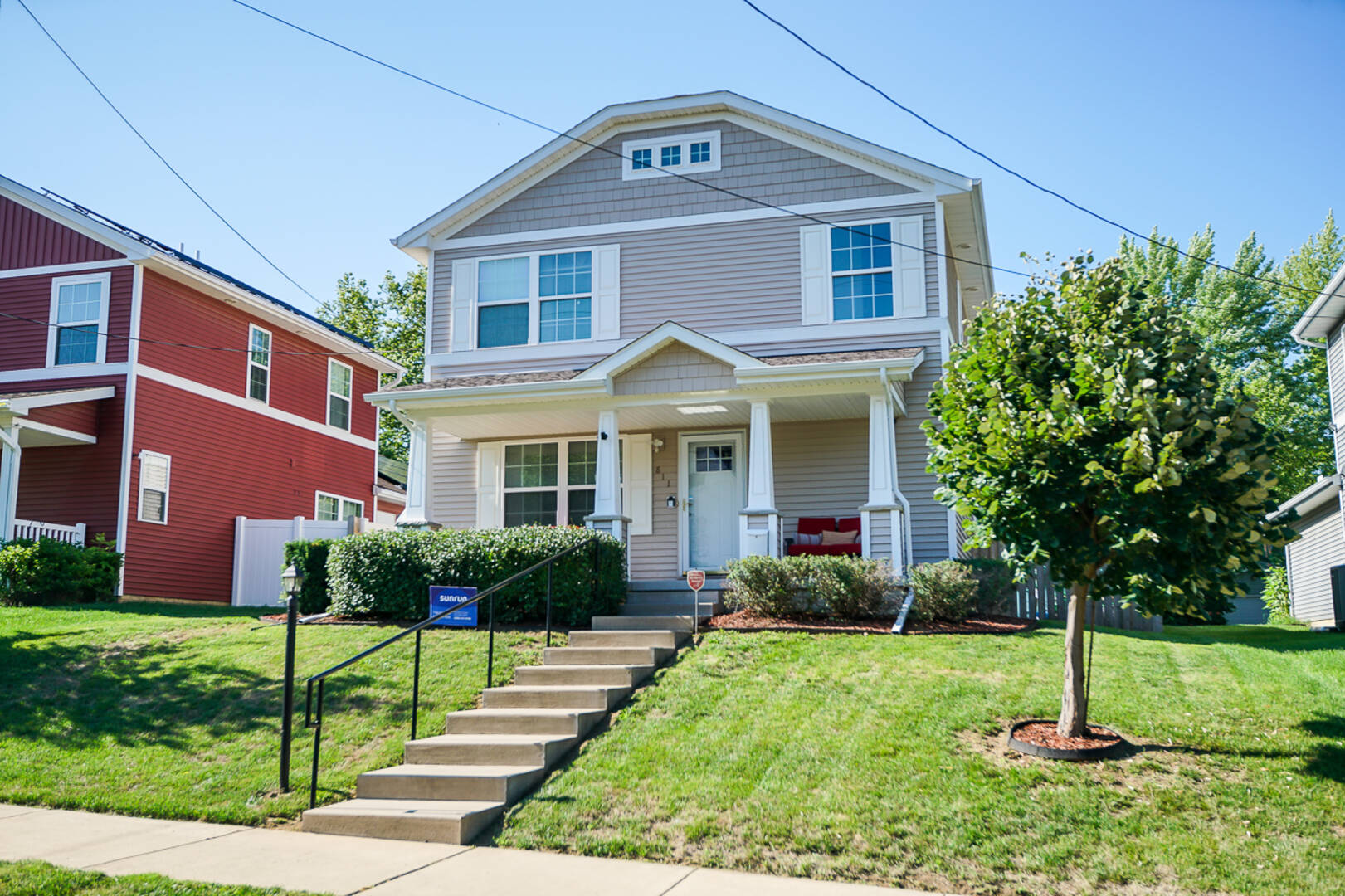 811 E. Behrends Peoria , IL 61603