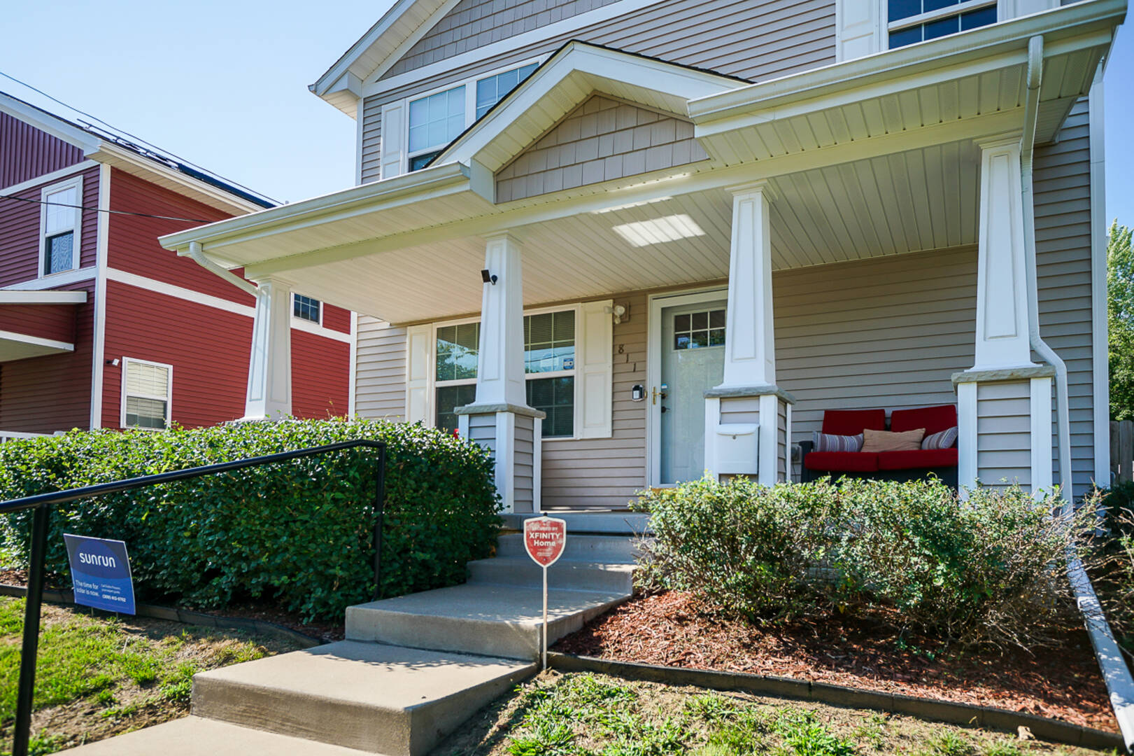 811 E. Behrends Peoria , IL 61603