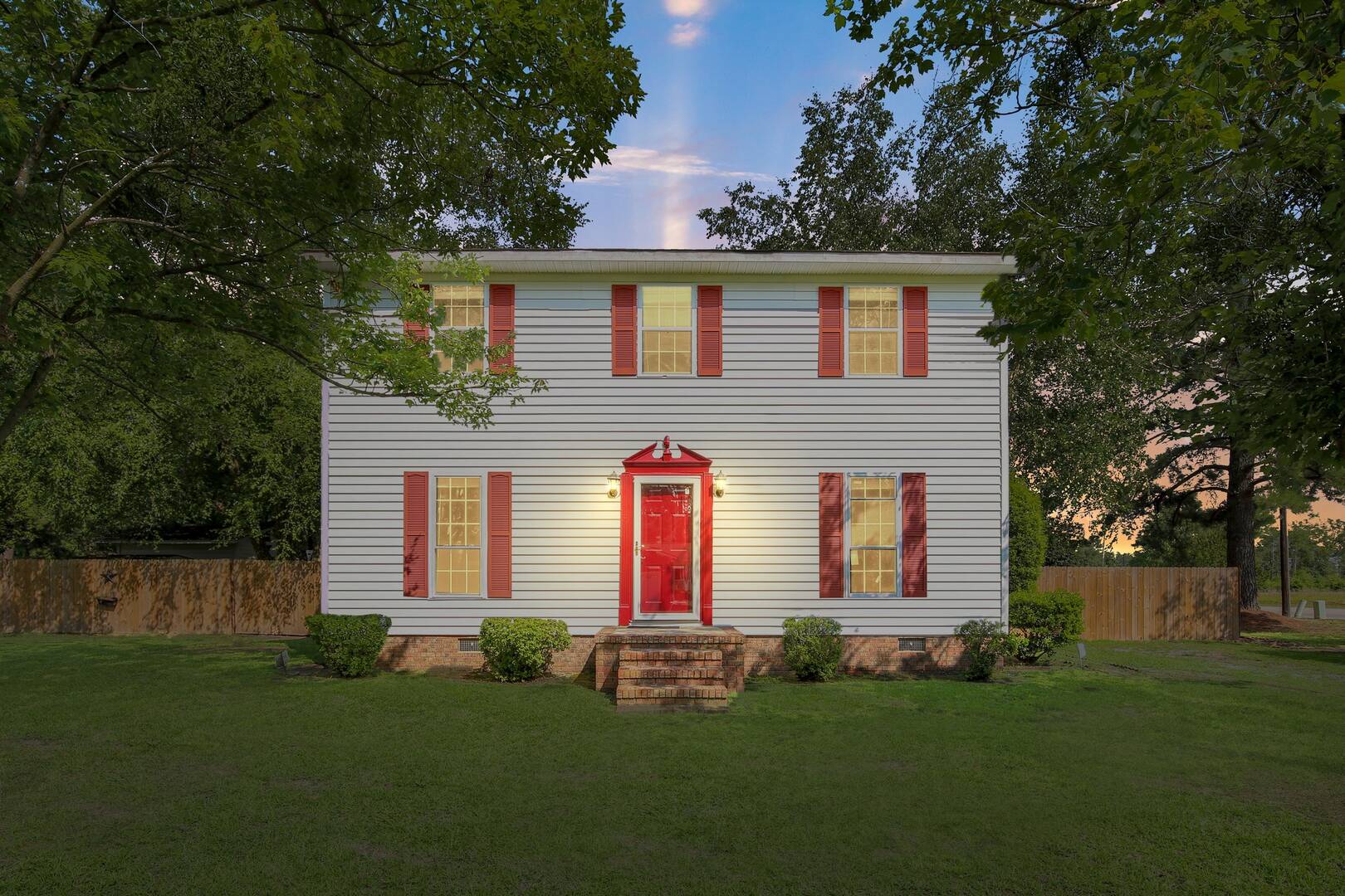 24 Christine Ln St.Pauls, NC 28384