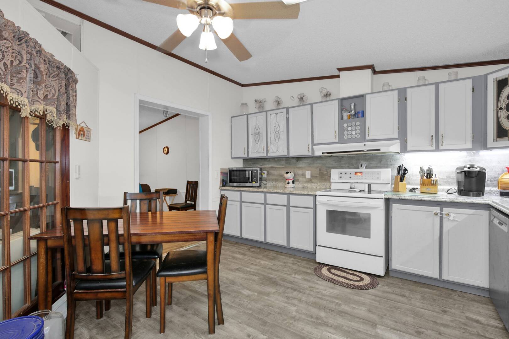 939 Brisson Rd Saint Pauls, NC 28384