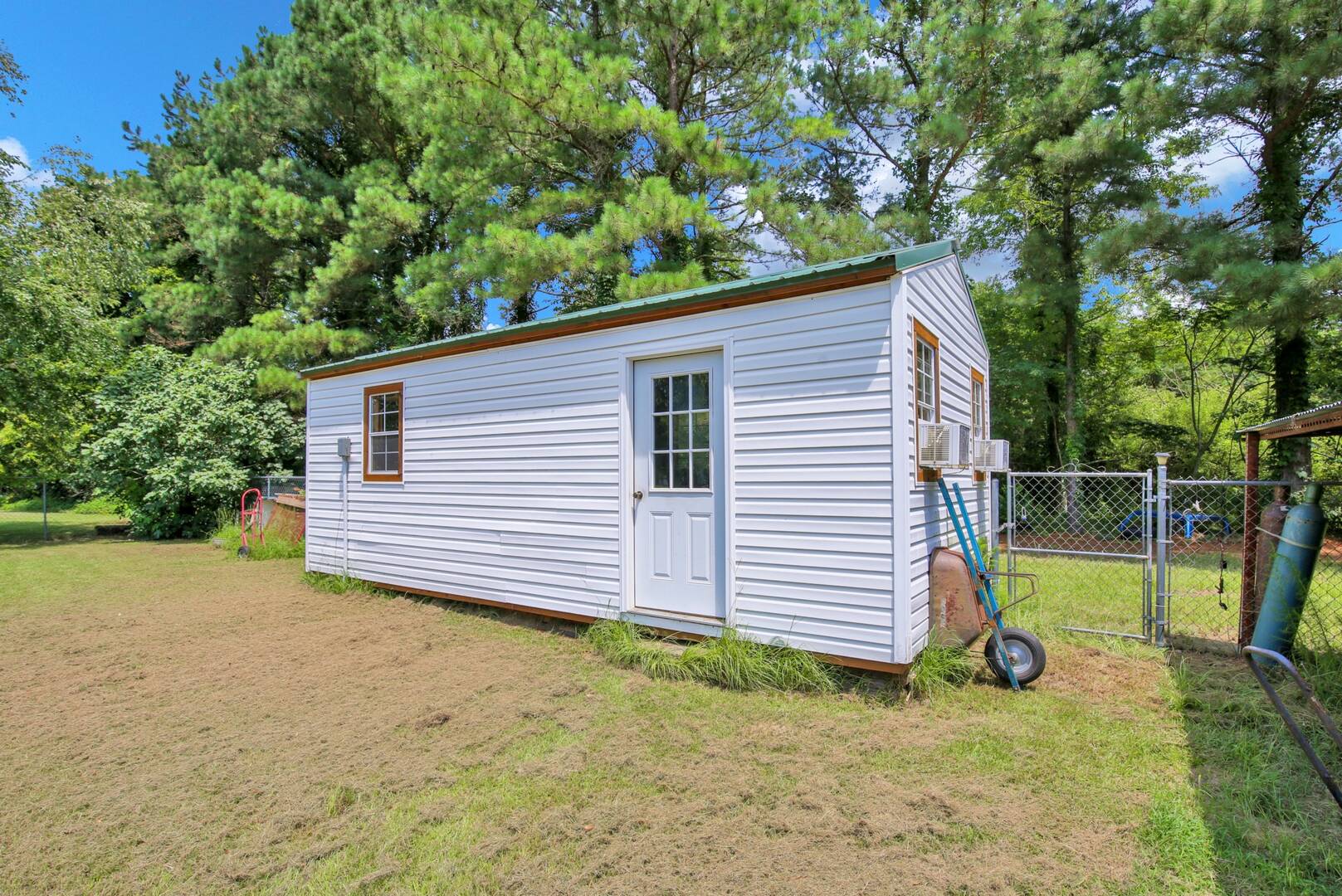 939 Brisson Rd Saint Pauls, NC 28384