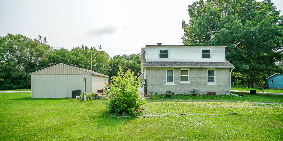 Brivity 699 State St East Galesburg, IL 61430