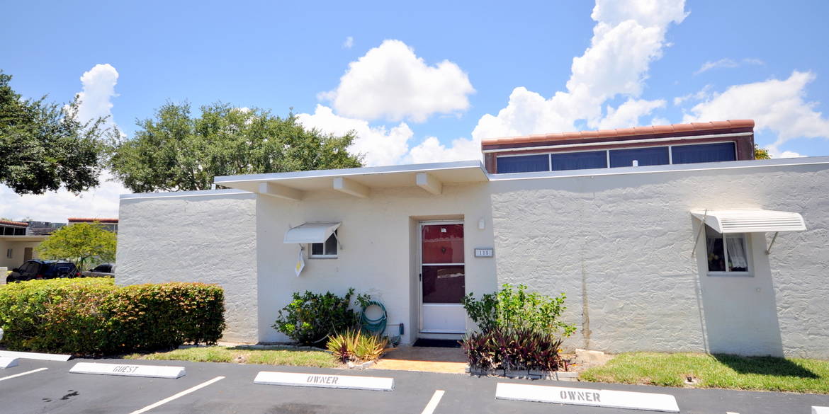 Brivity 2671 Boundbrook Boulevard West Palm Beach, FL 33406