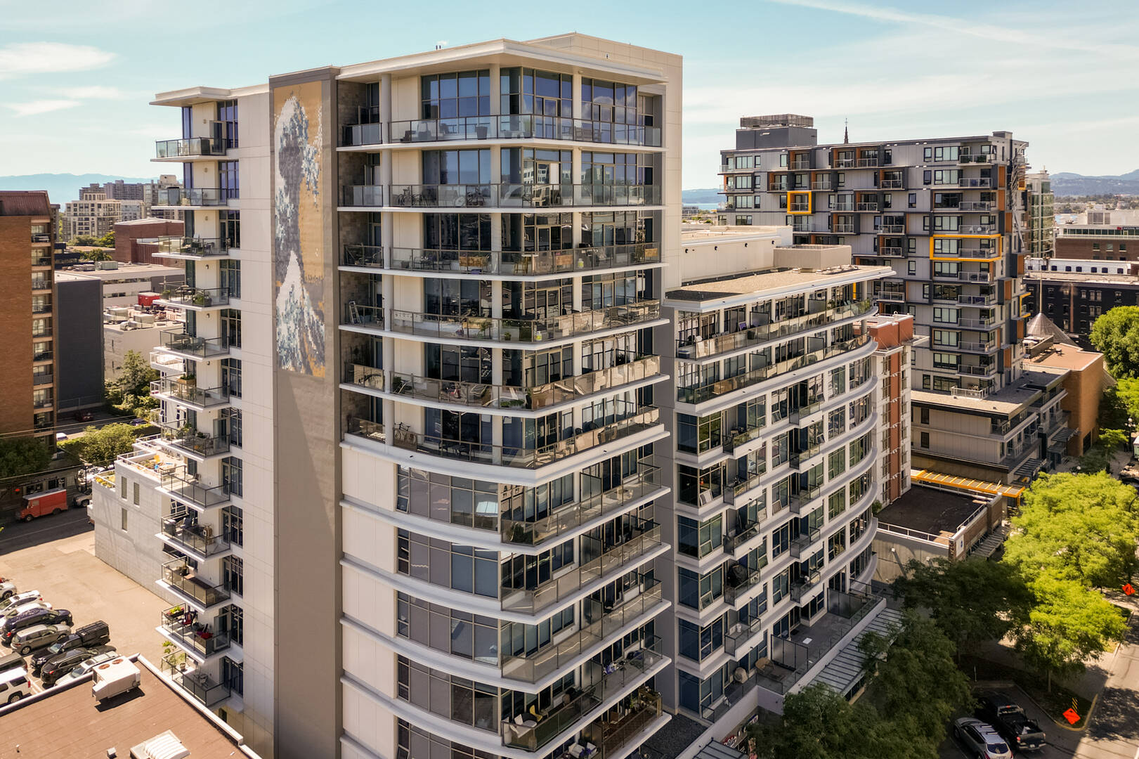 608-845 Yates St Victoria, BC V8W4A3