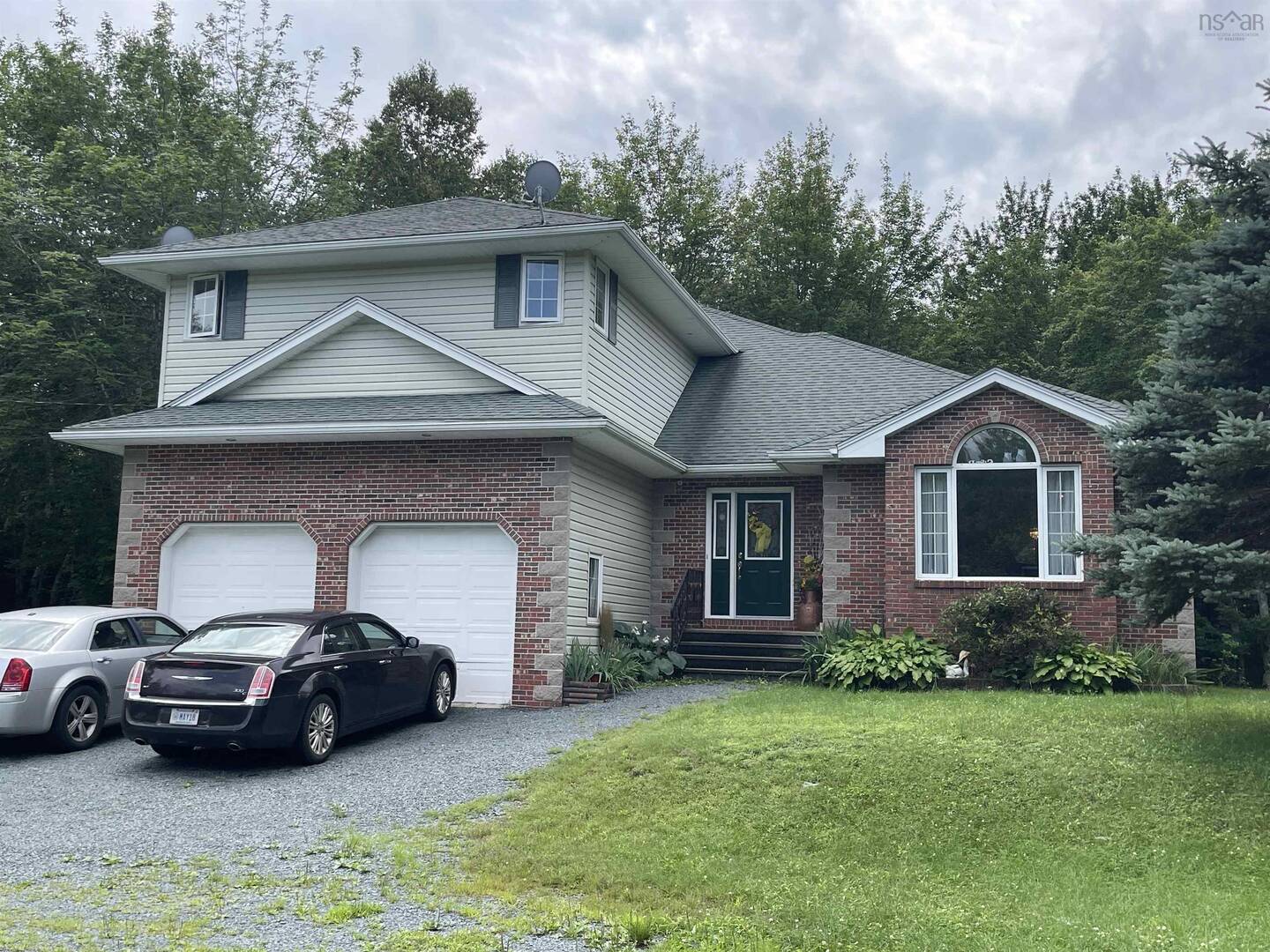 1 Hudson Dr Windsor Junction, NS B2T1A4