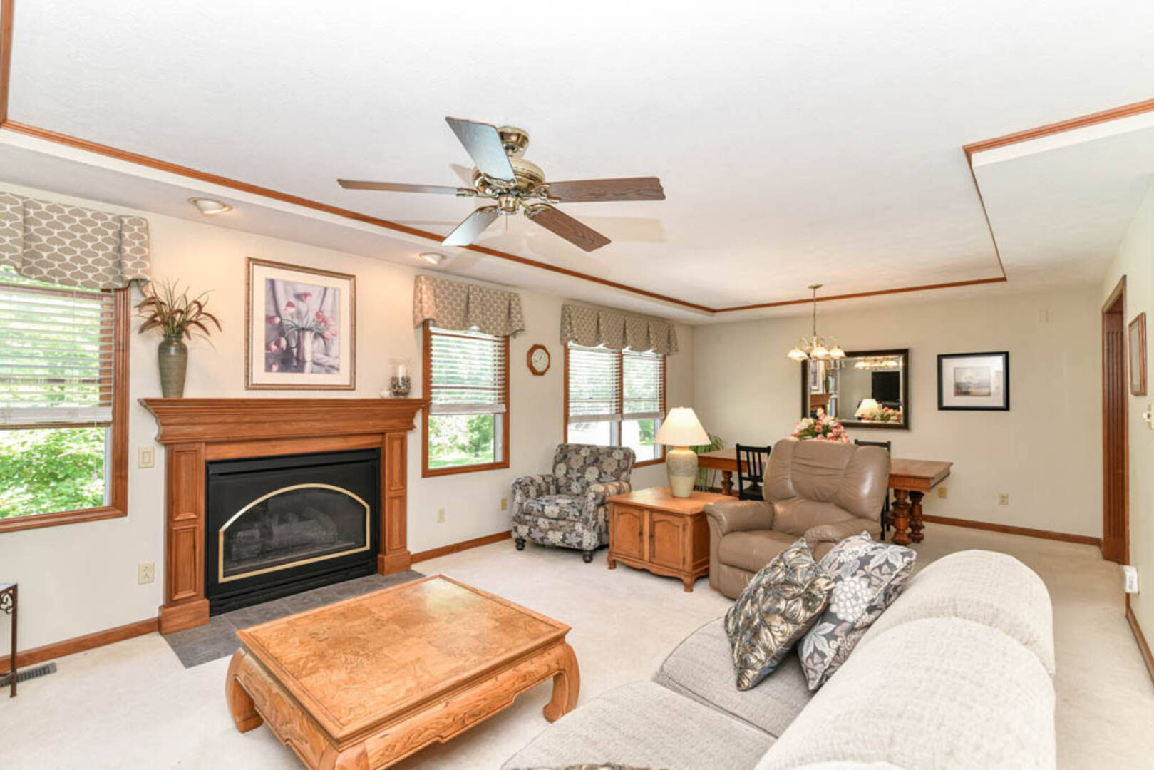 704 Countrywood Dr. Noblesville, IN 46060