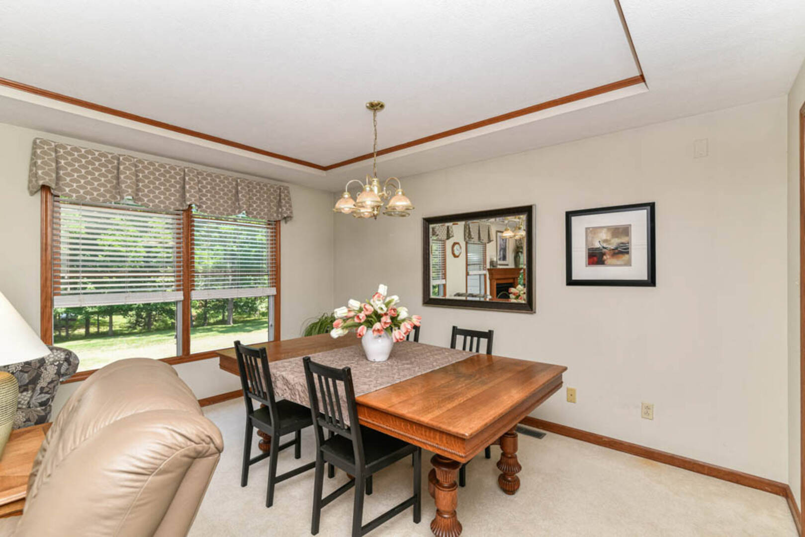 704 Countrywood Dr. Noblesville, IN 46060