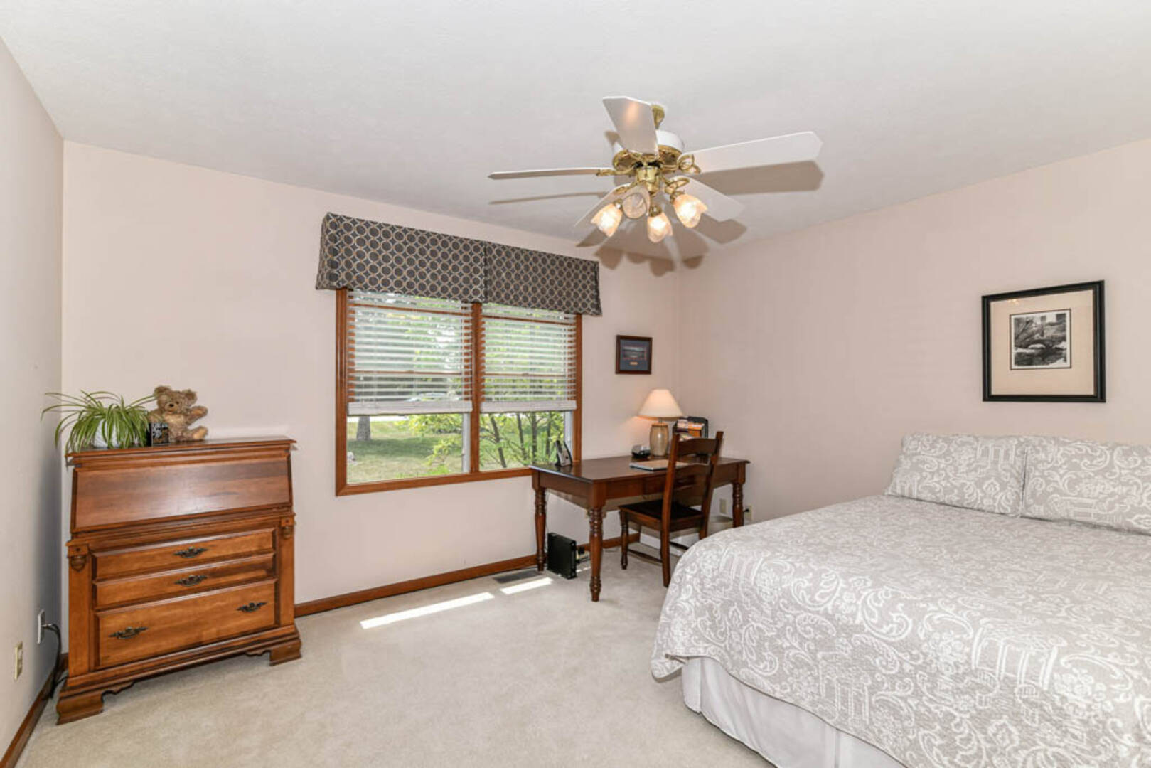 704 Countrywood Dr. Noblesville, IN 46060