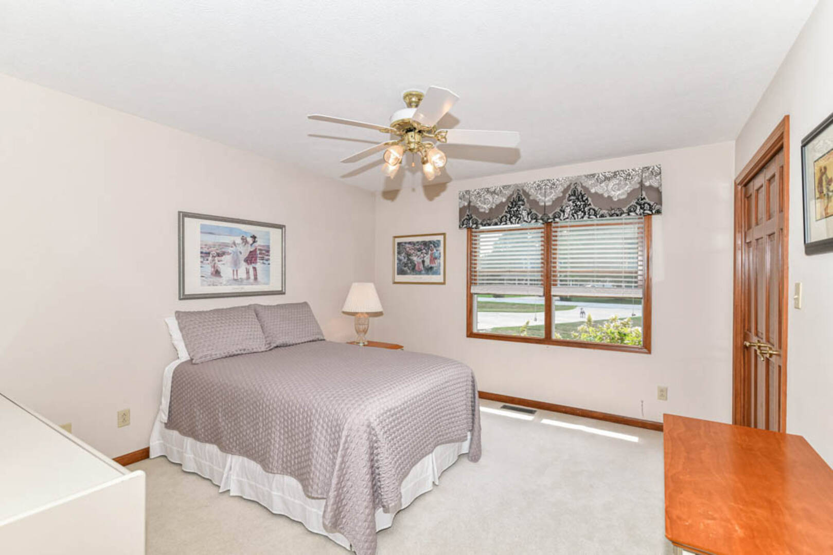 704 Countrywood Dr. Noblesville, IN 46060