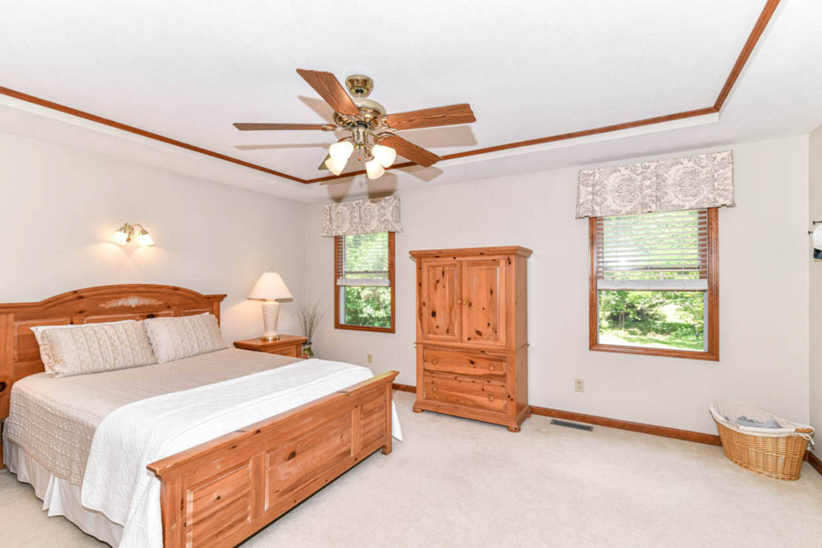 704 Countrywood Dr. Noblesville, IN 46060