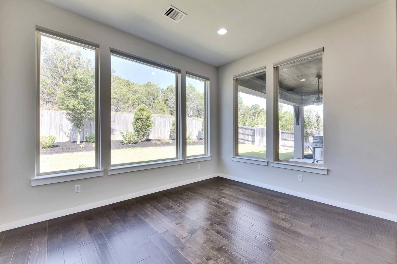 576 Dayridge Dr Dripping Springs, Texas 78620