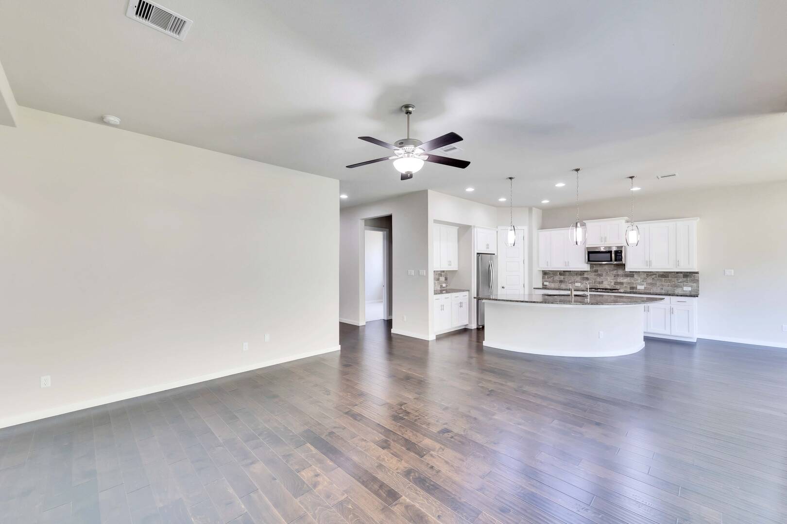 576 Dayridge Dr Dripping Springs, Texas 78620