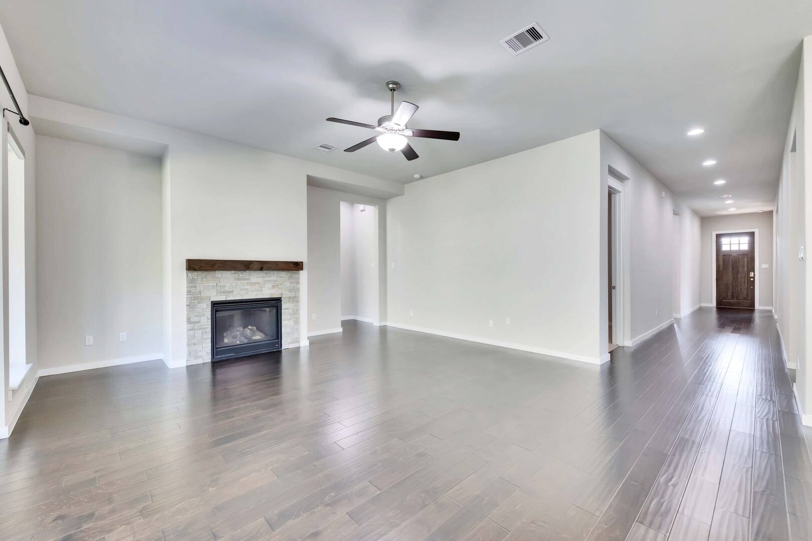 576 Dayridge Dr Dripping Springs, Texas 78620