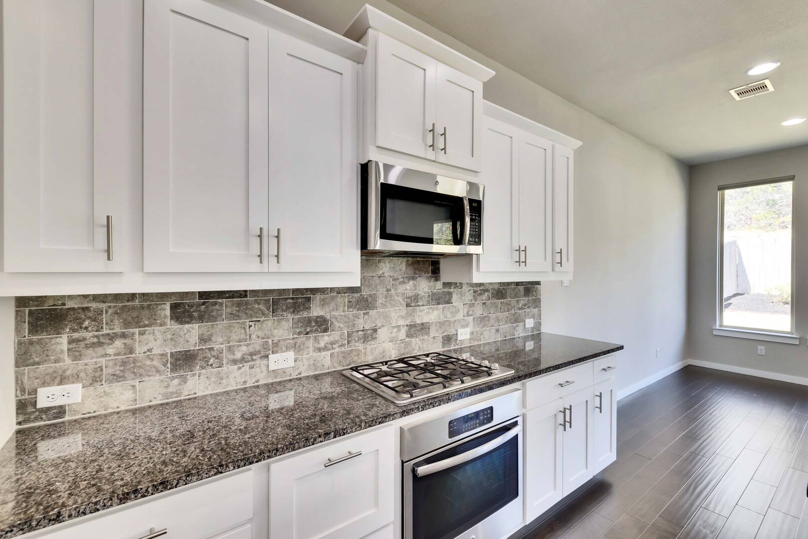 576 Dayridge Dr Dripping Springs, Texas 78620