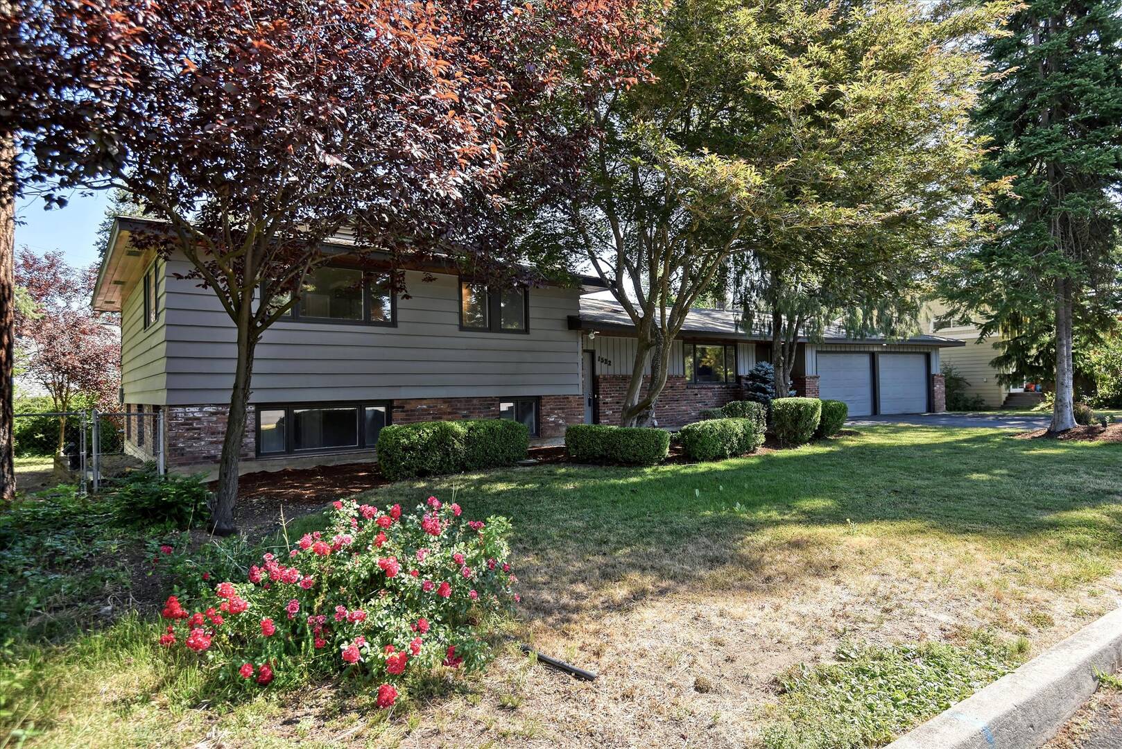 1522 W Pinehill Rd Spokane, WA 99218