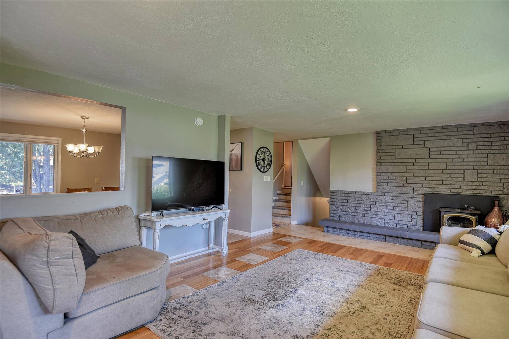 1522 W Pinehill Rd Spokane, WA 99218