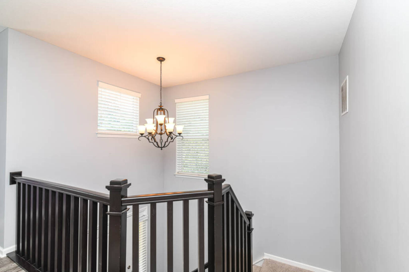 9452 Oakley Drive Indianapolis, IN 46260