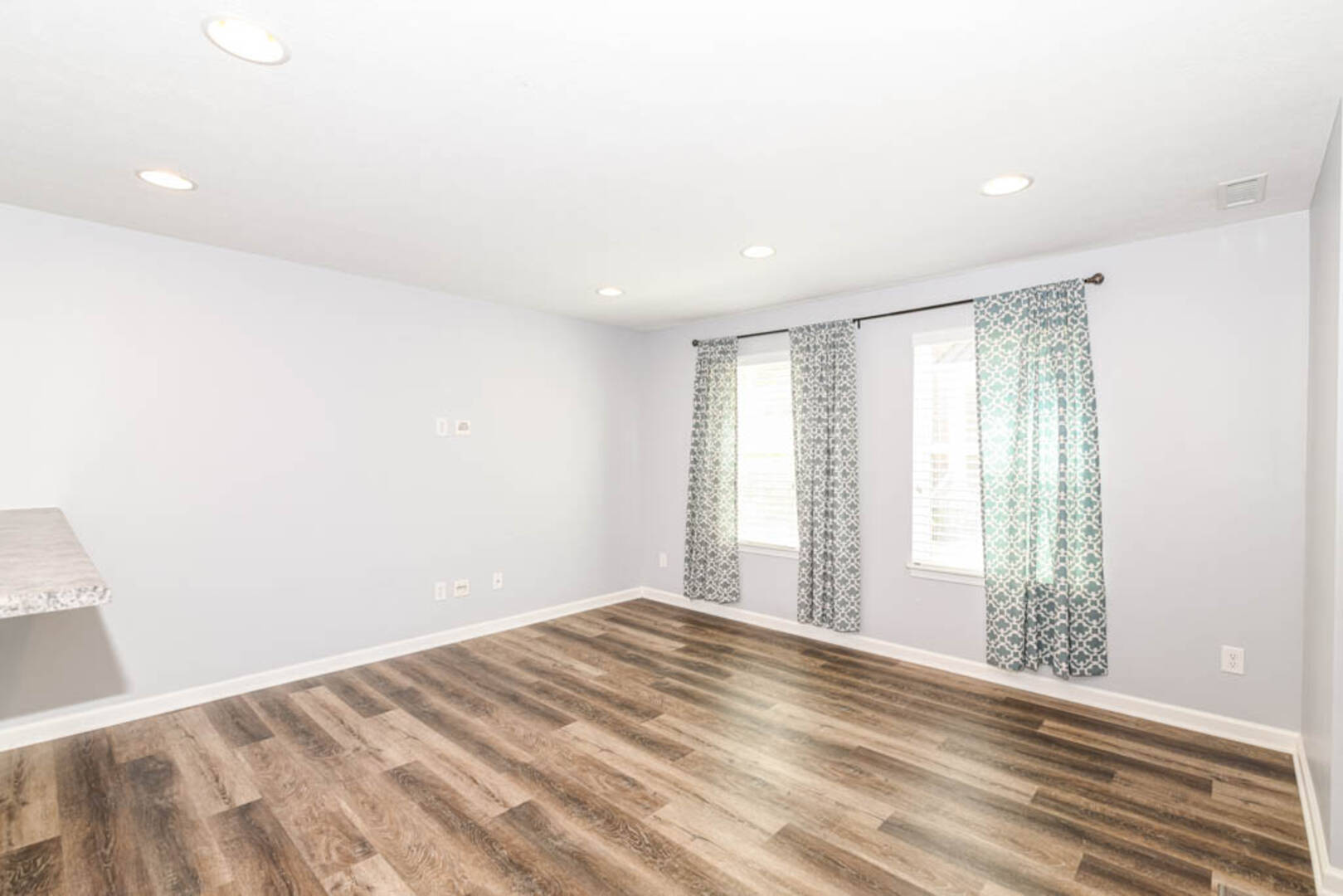 9452 Oakley Drive Indianapolis, IN 46260