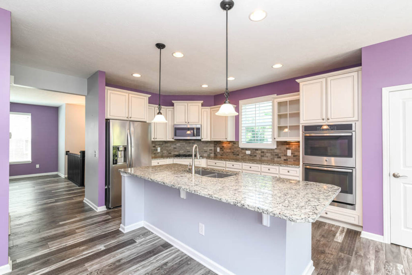 9452 Oakley Drive Indianapolis, IN 46260