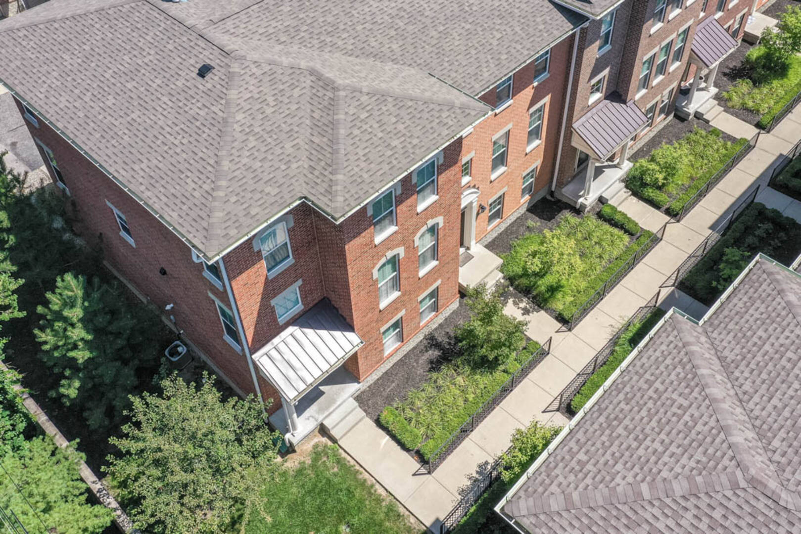 9452 Oakley Drive Indianapolis, IN 46260