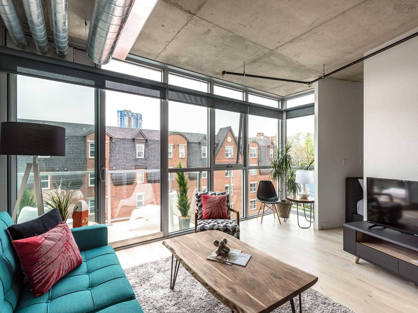 524 1065 Barrington St Halifax, NS B3H0B7