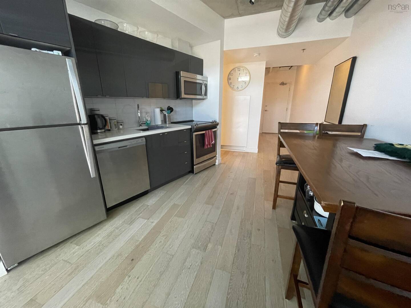 524 1065 Barrington St Halifax, NS B3H0B7