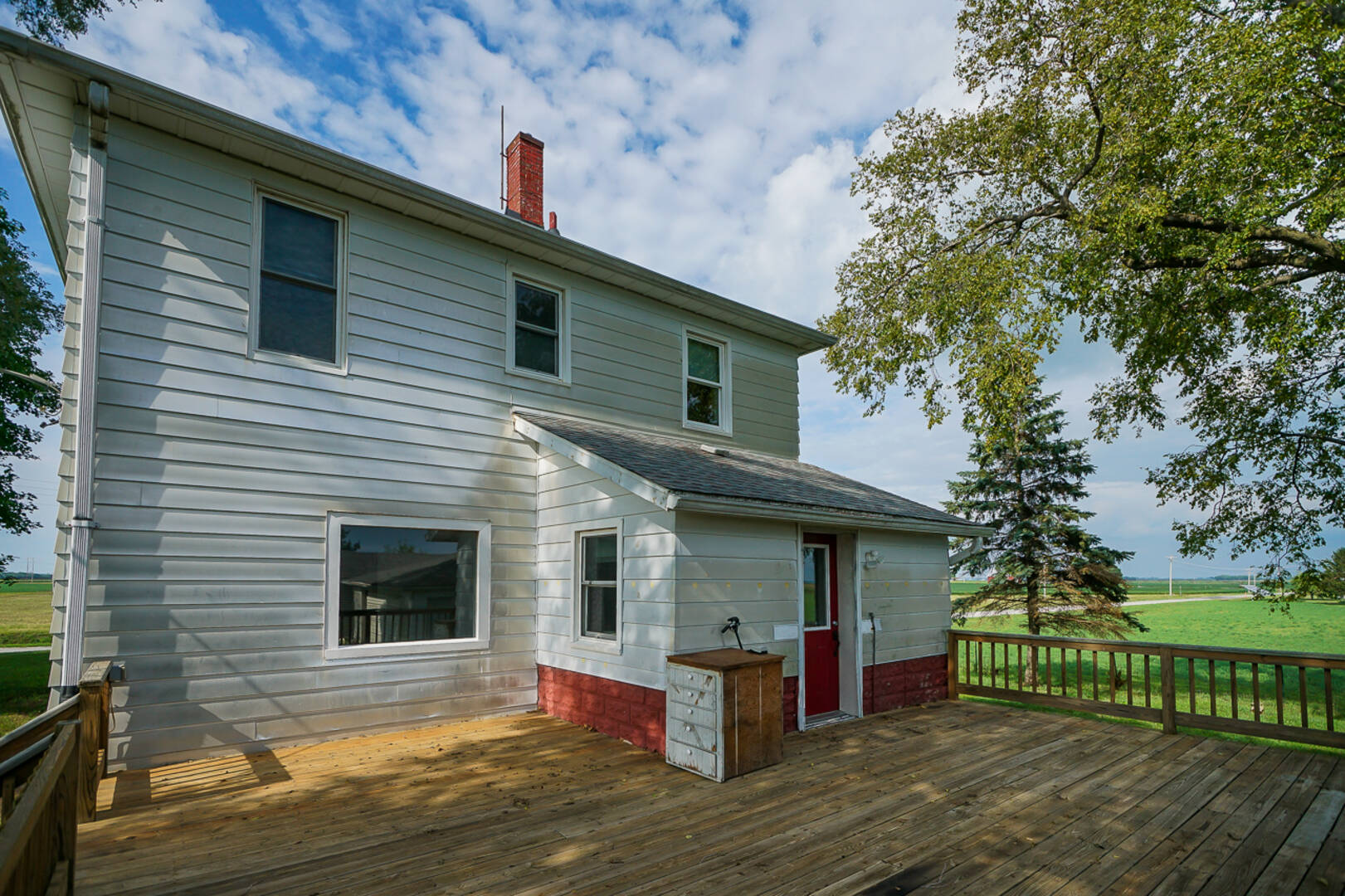 29985 CR 2300 N Forest City, IL 61532