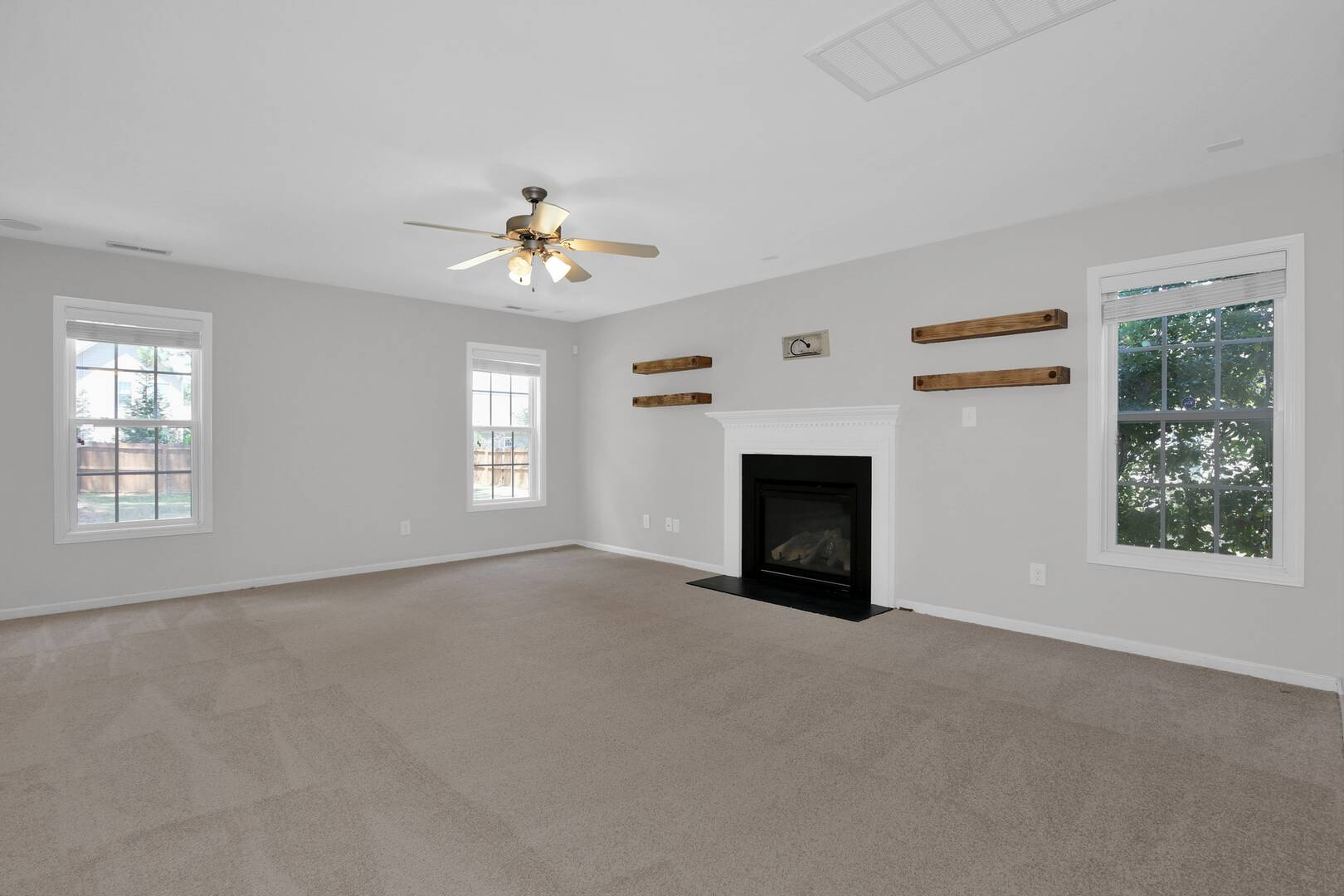 387 Basket Oak Dr  Bunnlevel, NC 28323