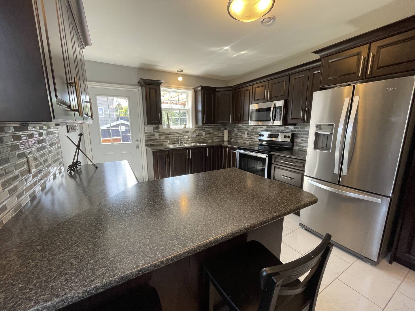 13 Midyat Ct Eastern Passage, NS B3G0E7