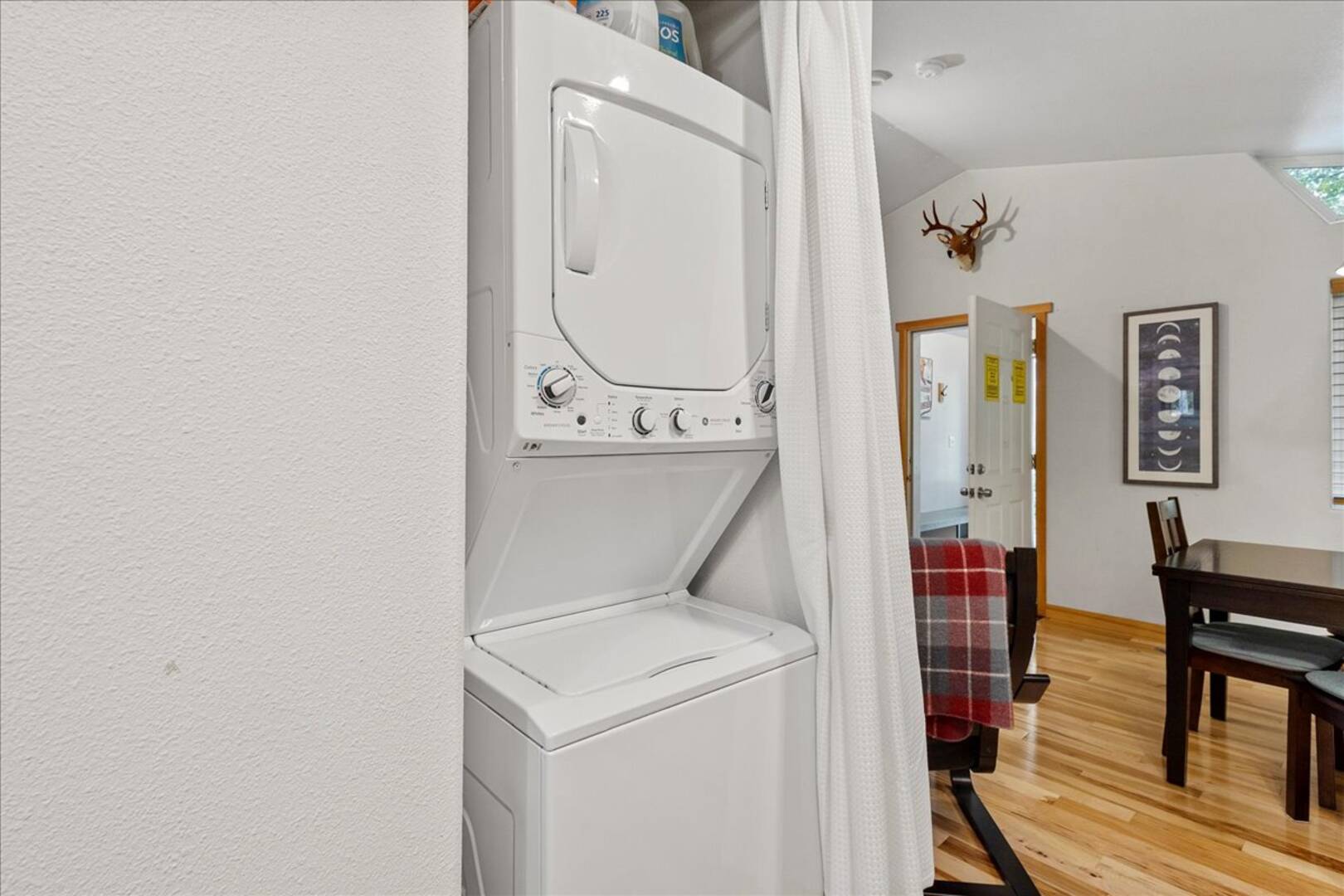 7393 Miller Way Deming, WA 98244