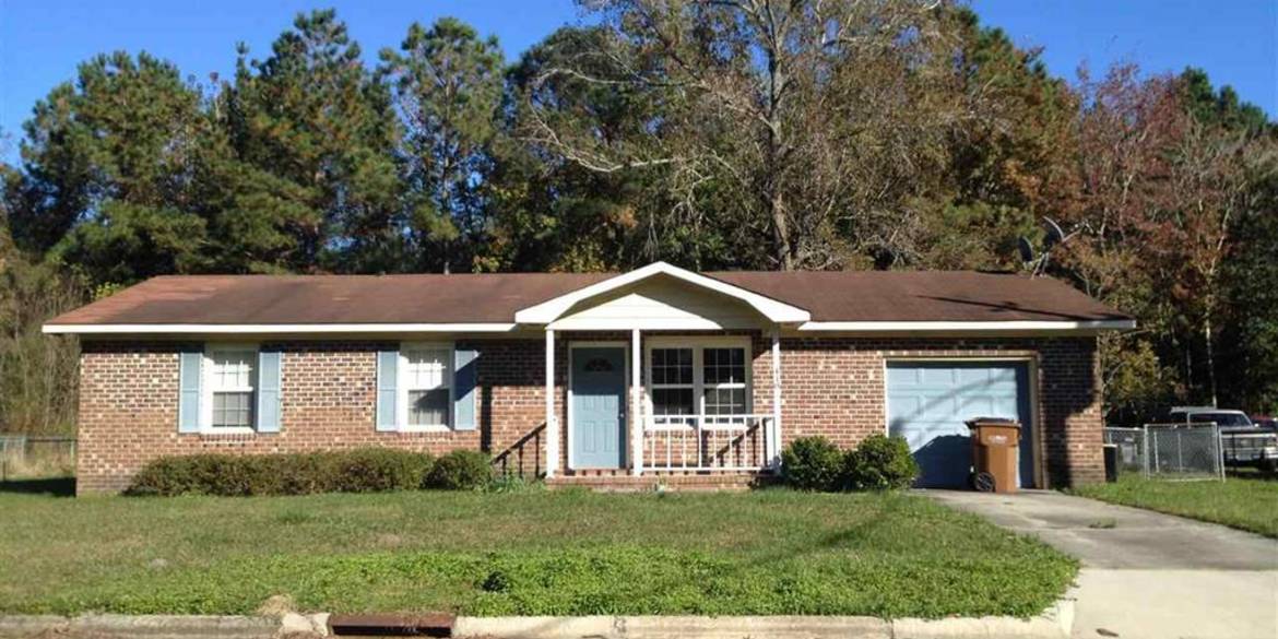 Brivity 418 Walnut Drive Jacksonville, NC 28540