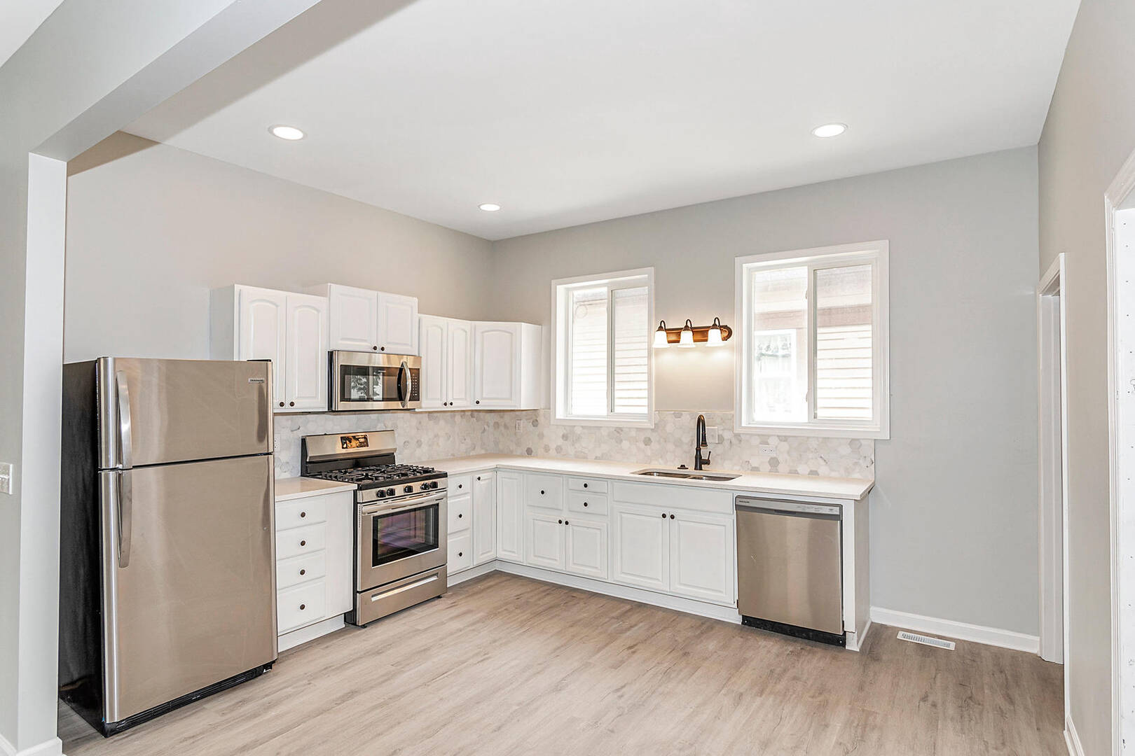 829 Villa Avenue Indianapolis, IN 46203