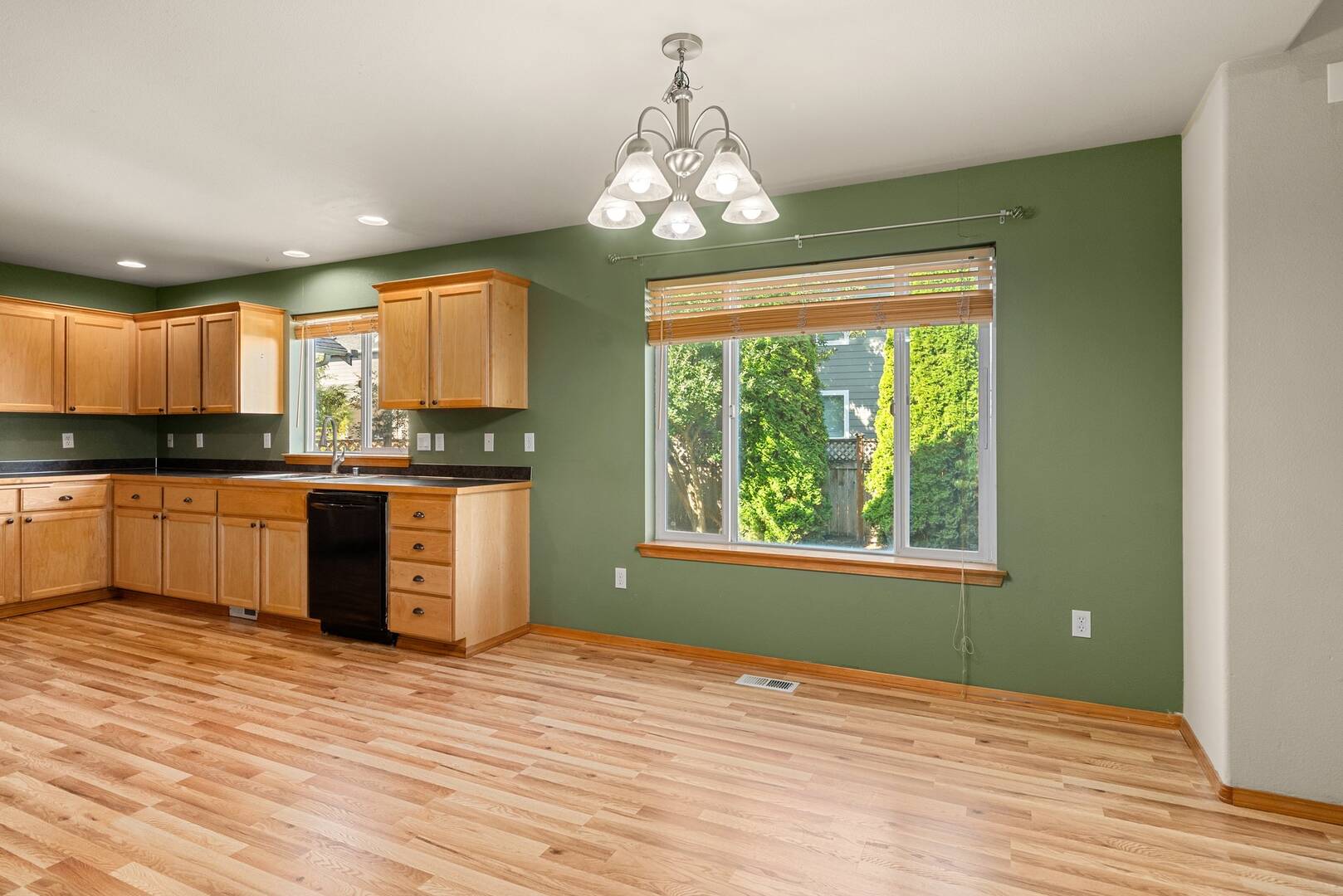 6941 Stone St SE Lacey, WA 98513