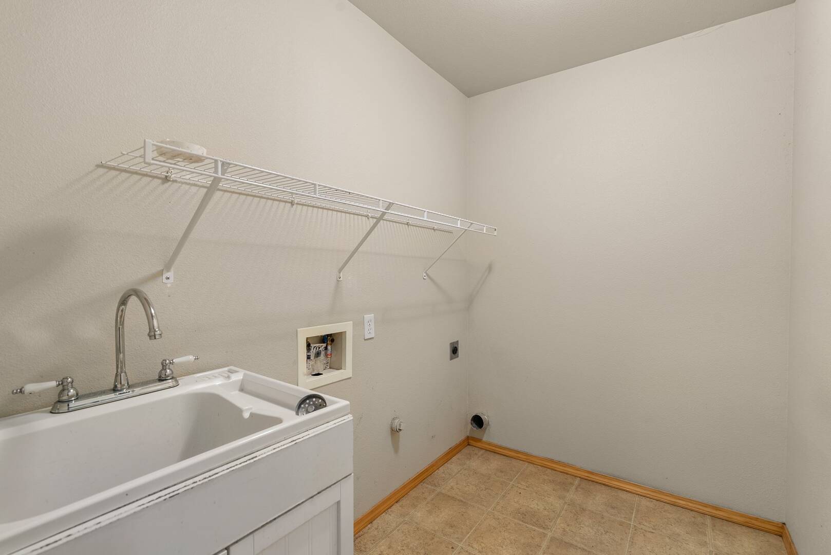 6941 Stone St SE Lacey, WA 98513
