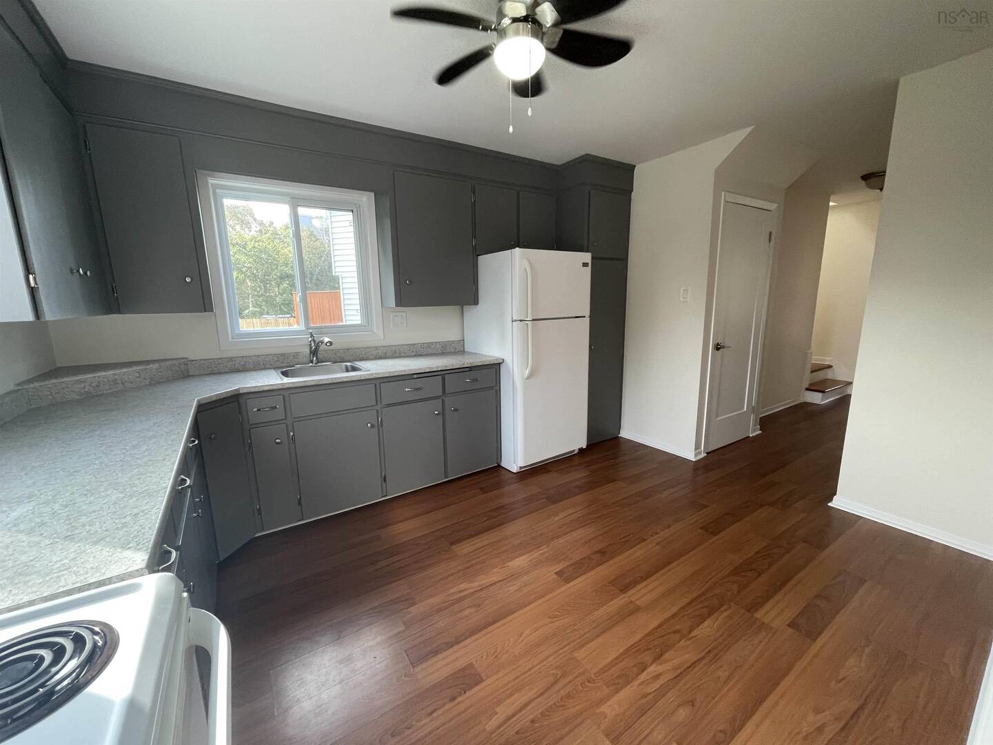 24 Crimp Ct Dartmouth, NS B2W2B2