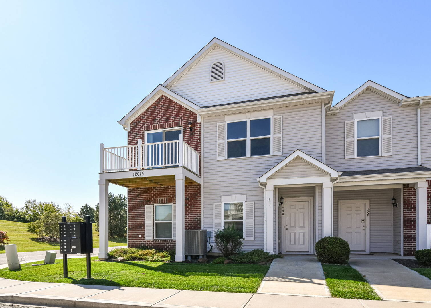12015 Zircon Ln., #700 Fishers, IN 46038