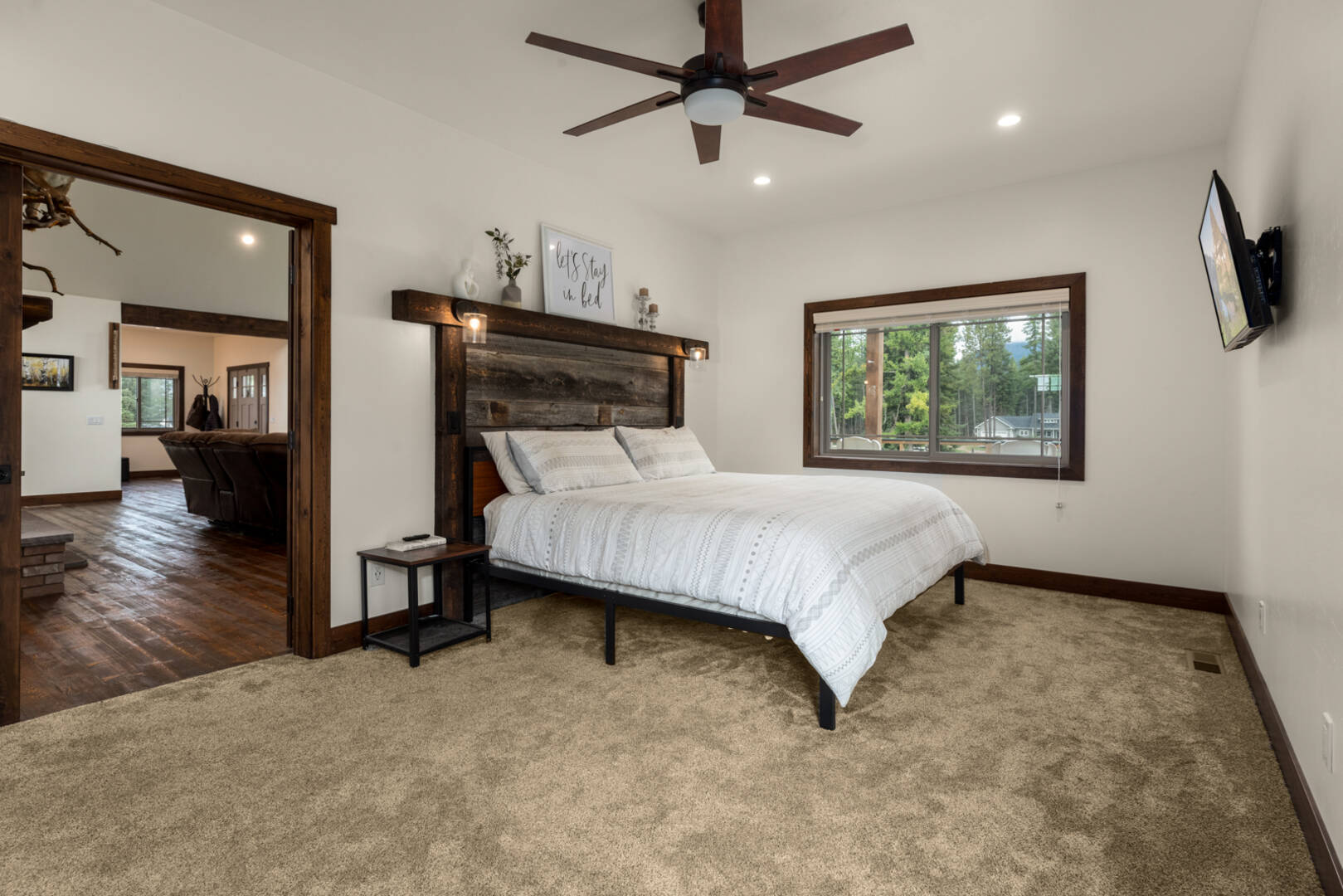 216 Jade Ln Kalispell, MT 59901