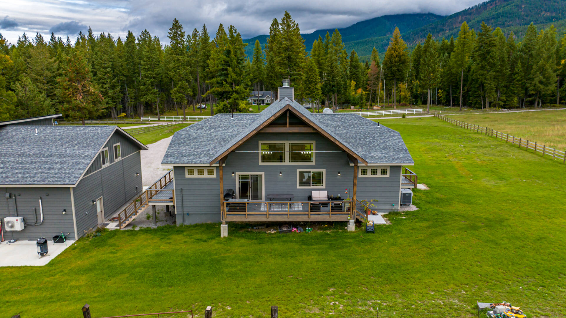 216 Jade Ln Kalispell, MT 59901