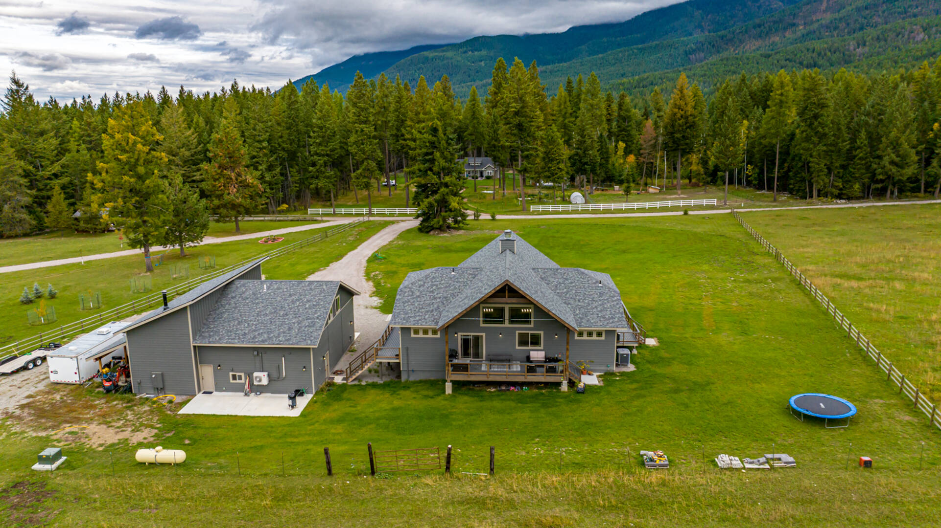 216 Jade Ln Kalispell, MT 59901