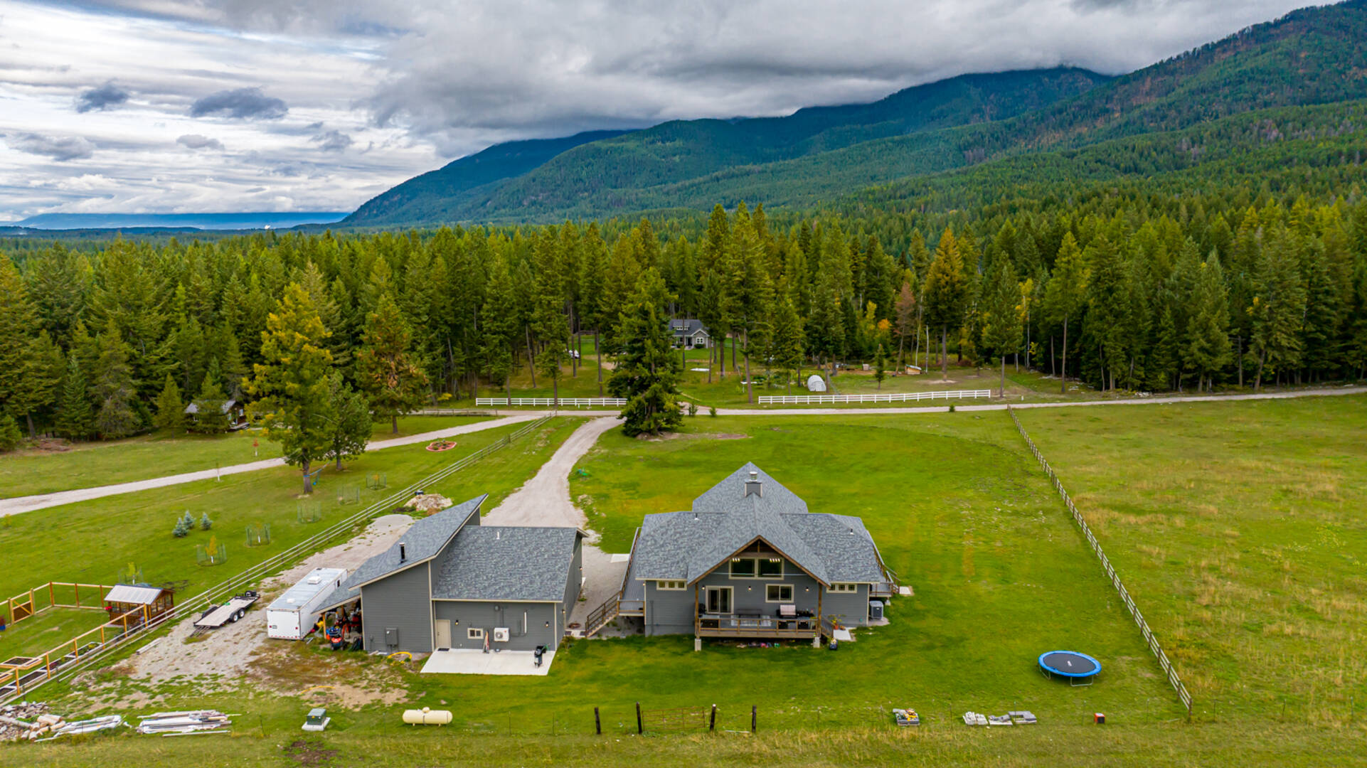 216 Jade Ln Kalispell, MT 59901