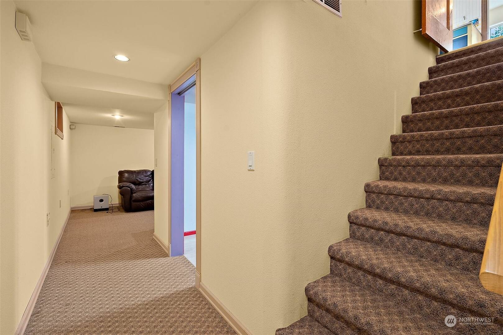 6713 S C St Tacoma, WA 98408