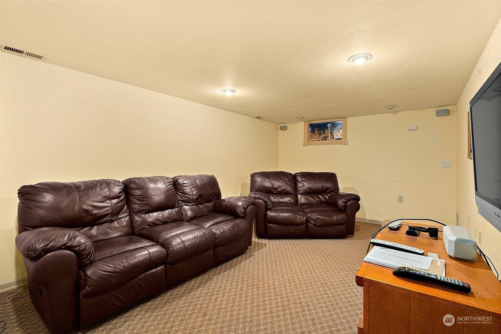 6713 S C St Tacoma, WA 98408