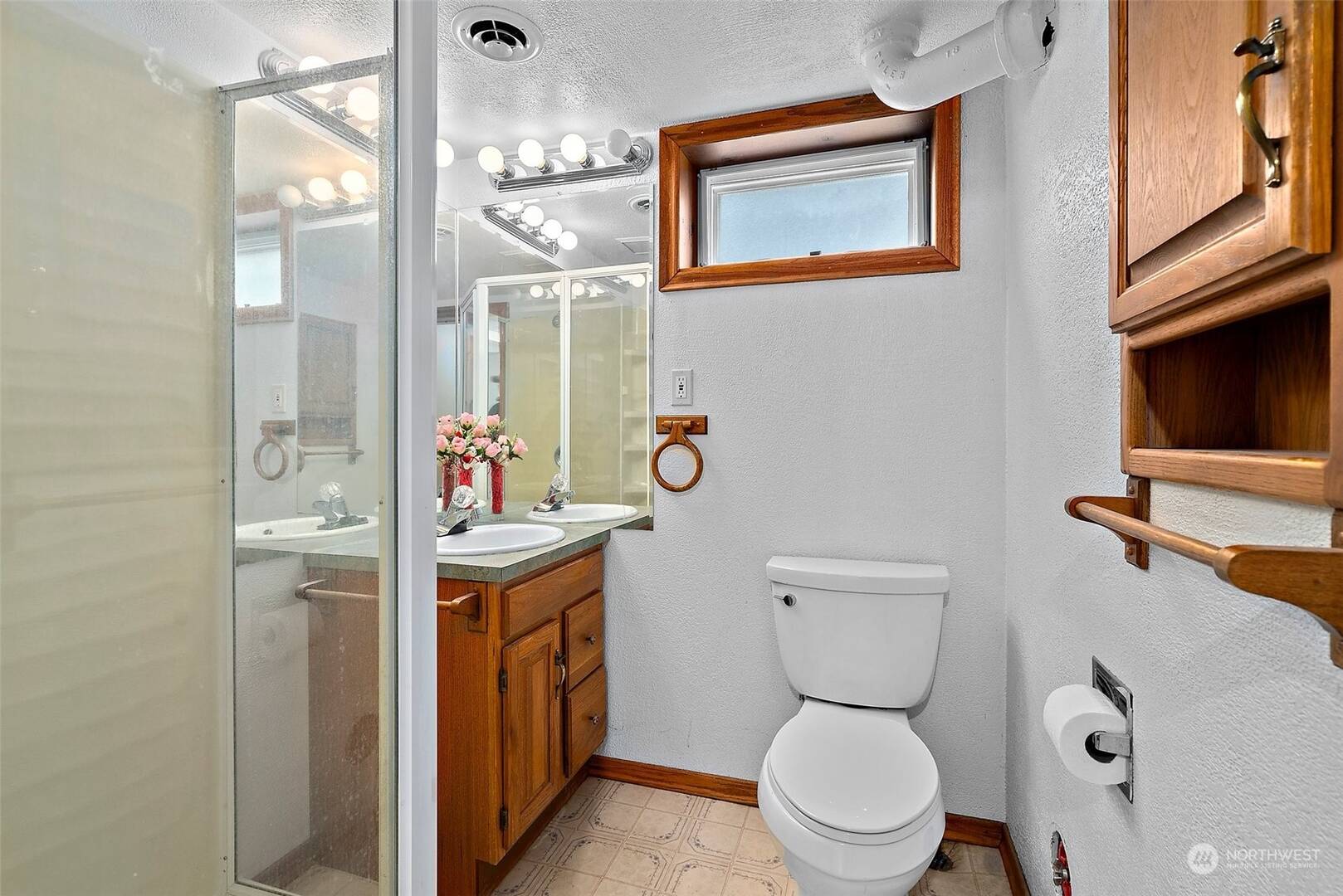 6713 S C St Tacoma, WA 98408